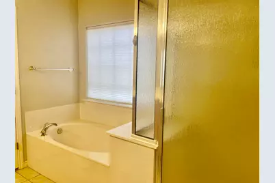 328 Granite Row, Meadowlakes, TX 78654 - Photo 13