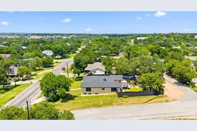 501 Avenue E, Marble Falls, TX 78654 - Photo 33