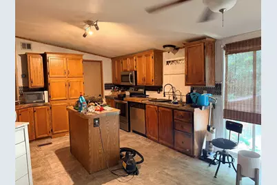 100 Creedmore, Liberty Hill, TX 78642 - Photo 7