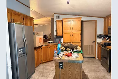 100 Creedmore, Liberty Hill, TX 78642 - Photo 5