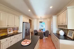 500 Free Rein, Horseshoe Bay, TX 78657 - Photo 5