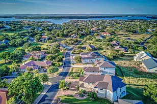 207 Florentine, Horseshoe Bay, TX 78657 - Photo 9