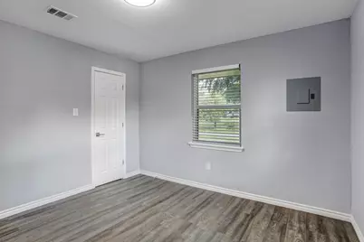1708 Woodcrest Drive, Granite Shoals, TX 78654 - Photo 25
