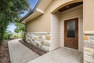 416 Hi Cir W, Horseshoe Bay, TX 78657 - Photo 3