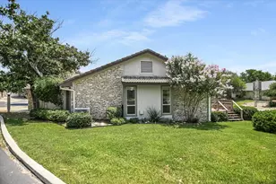 104 S Big Spur, Horseshoe Bay, TX 78657 - Photo 1