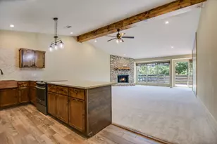 104 S Big Spur, Horseshoe Bay, TX 78657 - Photo 5