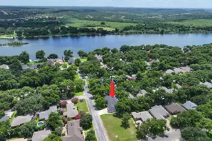 332 San Saba St, Meadowlakes, TX 78654 - Photo 41