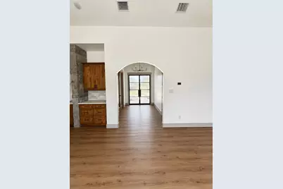 396 Burnet Oaks Drive, Burnet, TX 78611 - Photo 7