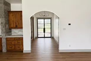 396 Burnet Oaks Dr, Burnet, TX 78611 - Photo 7