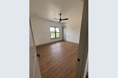 396 Burnet Oaks Drive, Burnet, TX 78611 - Photo 13