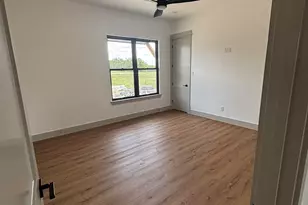 396 Burnet Oaks Dr, Burnet, TX 78611 - Photo 13