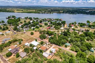 412 Granite Shoals Dr, Sunrise Beach, TX 78643 - Photo 5