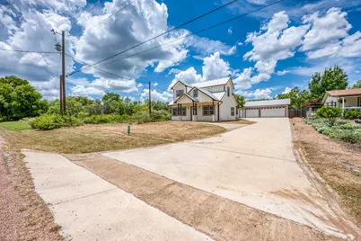 412 Granite Shoals Drive, Sunrise Beach, TX 78643 - Photo 3