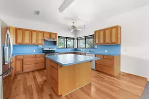 12347 Co Rd 200, Bertram, TX 78605 - Photo 21