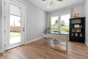 908 Sandy Mountain Dr, Sunrise Beach, TX 78643 - Photo 29