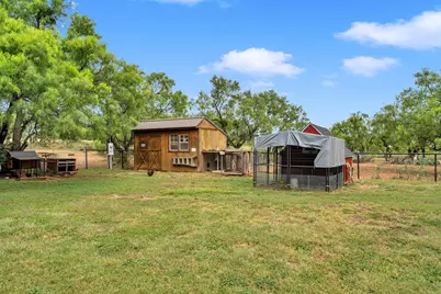 115 Fieldstone Drive, Llano, TX 78643 - Photo 27