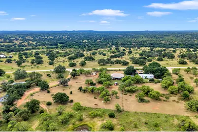 115 Fieldstone Drive, Llano, TX 78643 - Photo 39