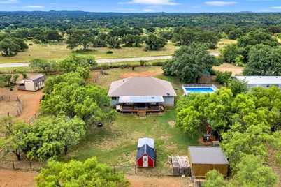 115 Fieldstone Drive, Llano, TX 78643 - Photo 31