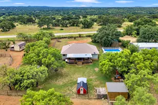 115 Field Stone Dr, Llano, TX 78643 - Photo 31