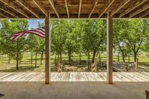 300 W Tarrant St St, Llano, TX 78643 - Photo 3