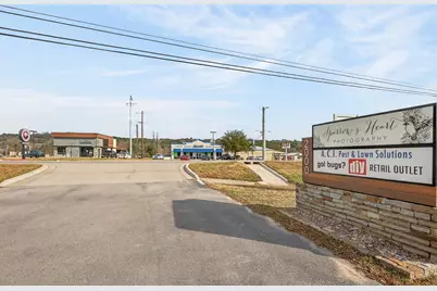 2000 N US Highway 281, Marble Falls, TX 78654 - Photo 23