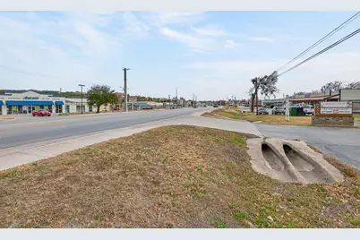 2000 N US Highway 281, Marble Falls, TX 78654 - Photo 21