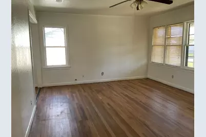 1007 Flag Street, Llano, TX 78643 - Photo 3