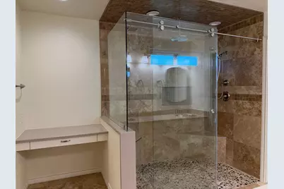 100 Cross Bow, Horseshoe Bay, TX 78657 - Photo 5