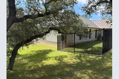 100 Cross Bow, Horseshoe Bay, TX 78657 - Photo 23