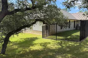 100 Cross Bow, Horseshoe Bay, TX 78657 - Photo 23