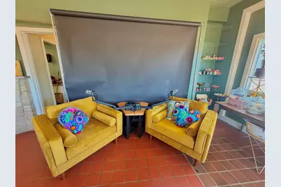301 W Young Street, Llano, TX 78643 - Photo 5