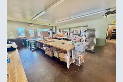 301 W Young Street, Llano, TX 78643 - Photo 9
