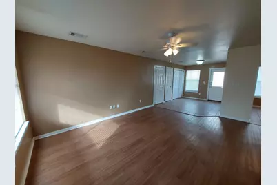 217 South Avenue S, Marble Falls, TX 78654 - Photo 3