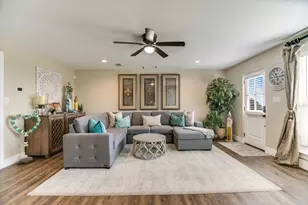 710 Tail Wind, Horseshoe Bay, TX 78657 - Photo 13