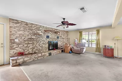 1208 Oak St, Burnet, TX 78611 - Photo 11