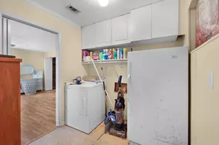 1208 Oak St, Burnet, TX 78611 - Photo 17
