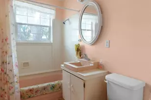 1208 Oak St, Burnet, TX 78611 - Photo 15