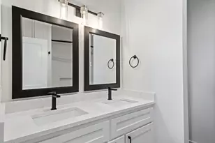 200 Sunray, Horseshoe Bay, TX 78657 - Photo 17