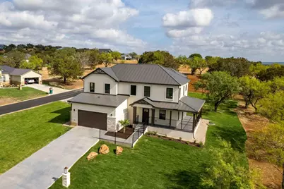 200 Sun Ray, Horseshoe Bay, TX 78657 - Photo 1