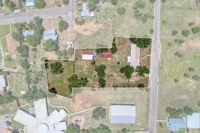 506 E Wallace Street, Llano, TX 78643 - Photo 3