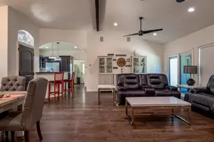 146 Meadow Ln, Marble Falls, TX 78654 - Photo 9
