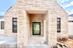 102 Stillwater, Horseshoe Bay, TX 78657 - Photo 7