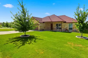 117 Elmer Ave, Burnet, TX 78611 - Photo 3