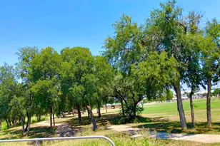 401 Ave J, Marble Falls, TX 78654 - Photo 33