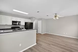 1502 N Claremont Cir, Marble Falls, TX 78654 - Photo 11