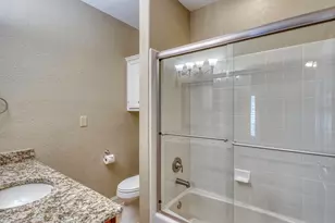508 S Hi Circle, Horseshoe Bay, TX 78657 - Photo 19