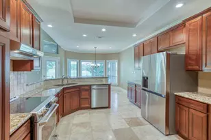 508 S Hi Circle, Horseshoe Bay, TX 78657 - Photo 15