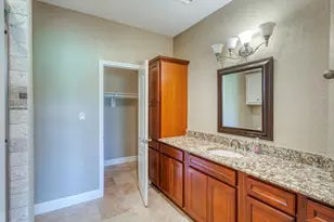 508 S Hi Circle, Horseshoe Bay, TX 78657 - Photo 21