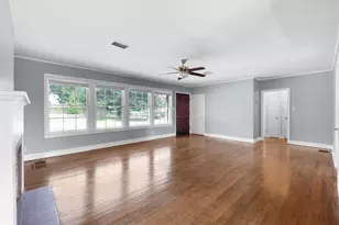 900 N Main, Burnet, TX 78611 - Photo 11