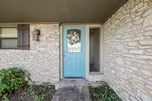 1401 Brazos St, Marble Falls, TX 78654 - Photo 19